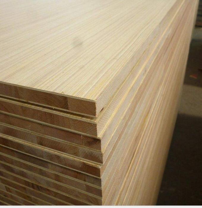 Núcleo 25mm Blockboard do Paulownia do tamanho padrão 4*8 para a decoração da mobília