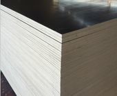 China madeira compensada Shuttering concreta preta de 15mm Brown um núcleo quente do álamo da imprensa do tempo empresa