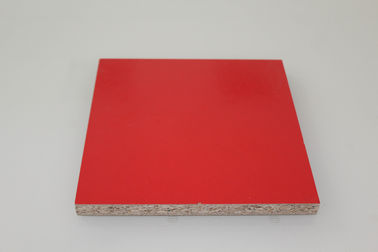 China Cartão laminado da placa de partícula do PVC melamina impermeável para a tabela do escritório fábrica